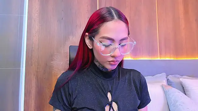 Snapshot of _Megan_Angel_ chatting on April 11, 4:00 pm Megan Angel online show from April 11, 4:00 pm