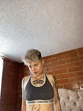 Snapshot of Megan-c chatting on June 26, 3:16 pm Megan-c online show from June 26, 3:16 pm