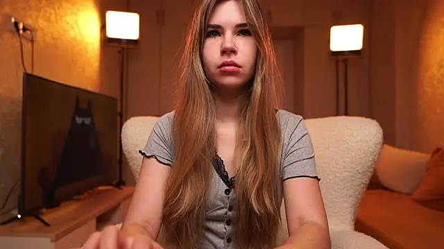 Snapshot of Justana chatting on May 28, 7:33 pm Justana online show from May 28, 7:33 pm