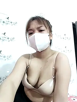 Snapshot of Tu_chin chatting on April 12, 2:38 am Tu chin online show from April 12, 2:38 am