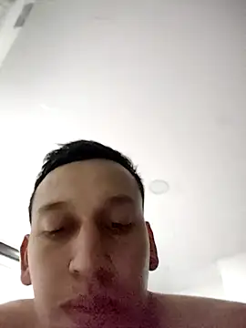 Krgs28 online show from April 10, 4:17 am