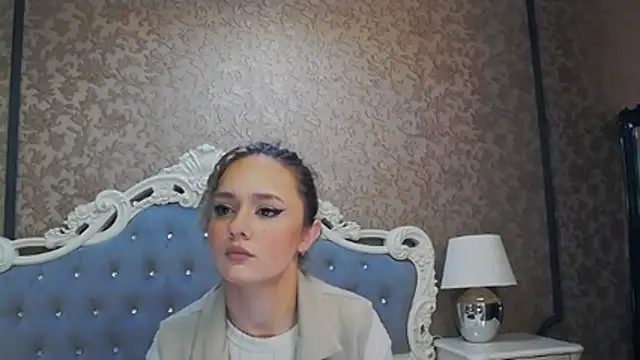 Snapshot of Ivy_Quin chatting on May 1, 4:17 am Ivy Quin online show from May 1, 4:17 am