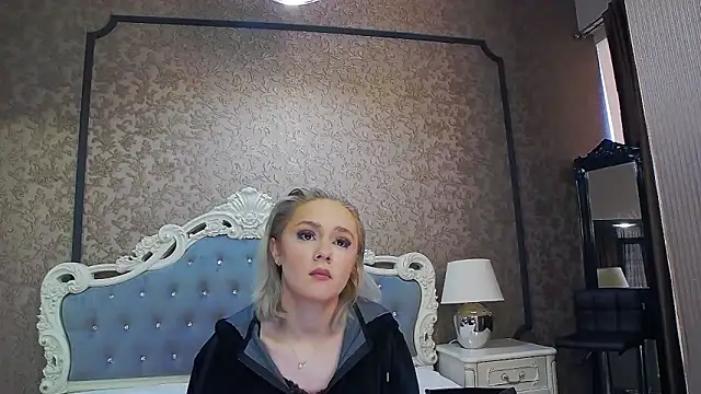 Snapshot of Ivy_Quin chatting on May 23, 4:07 am Ivy Quin online show from May 23, 4:07 am