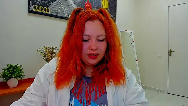 Snapshot of Aillia-Rous chatting on May 10, 6:40 am Aillia-Rous online show from May 10, 6:40 am
