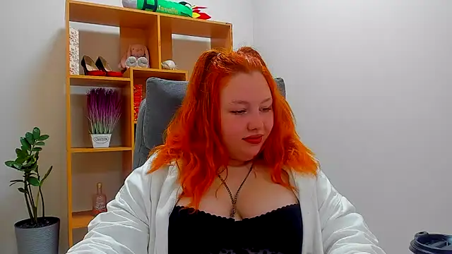 Snapshot of Aillia-Rous chatting on May 13, 6:11 am Aillia-Rous online show from May 13, 6:11 am