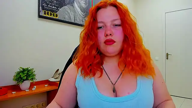 Snapshot of Aillia-Rous chatting on May 16, 6:43 am Aillia-Rous online show from May 16, 6:43 am
