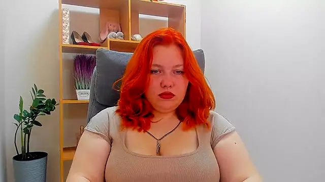 Snapshot of Aillia-Rous chatting on May 24, 6:29 am Aillia-Rous online show from May 24, 6:29 am