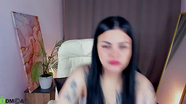 Oliviabagheera online show from April 13, 4:07 am