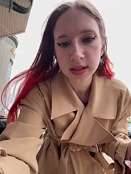 Snapshot of michelle_lovique chatting on June 16, 8:50 am michelle lovique online show from June 16, 8:50 am