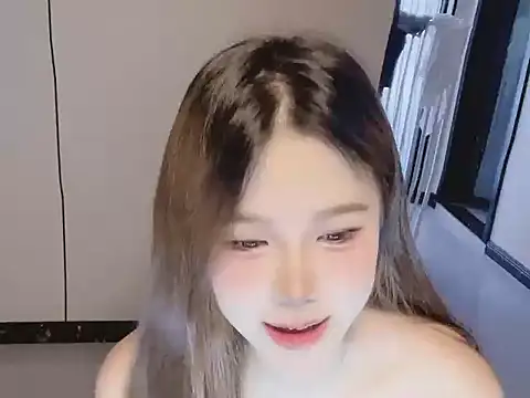 Snapshot of KaKa-01 chatting on April 9, 6:13 am KaKa-01 online show from April 9, 6:13 am