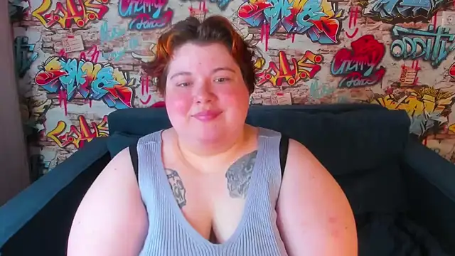 Snapshot of Sew_Sunny chatting on April 8, 2:22 am Sew Sunny online show from April 8, 2:22 am