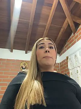  BellaSmith  online show from May 30, 11:18 am