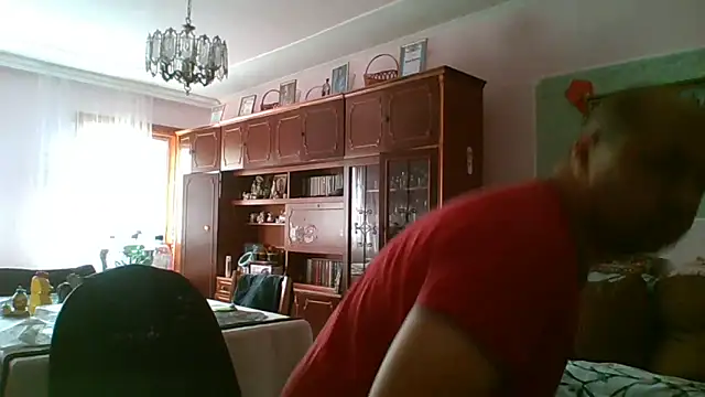 Snapshot of Luceriusbigass chatting on June 18, 2:21 pm Luceriusbigass online show from June 18, 2:21 pm