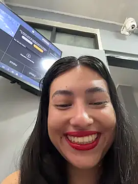VioletRousee online show from July 7, 1:48 pm