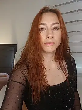 Snapshot of mollysweetx chatting on April 14, 7:42 pm mollysweetx online show from April 14, 7:42 pm
