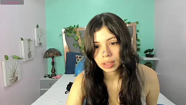 Snapshot of Sophie_Copers chatting on April 9, 1:27 pm Sophie Copers online show from April 9, 1:27 pm