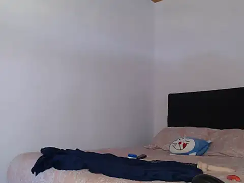 Snapshot of Azul_Luna chatting on May 14, 5:20 pm Azul Luna online show from May 14, 5:20 pm