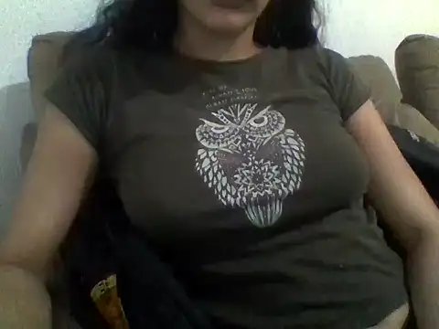 Snapshot of Lolakhaos chatting on June 17, 11:38 pm Lolakhaos online show from June 17, 11:38 pm