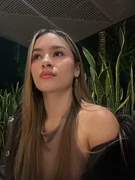 AmyRusso online show from May 12, 1:03 am