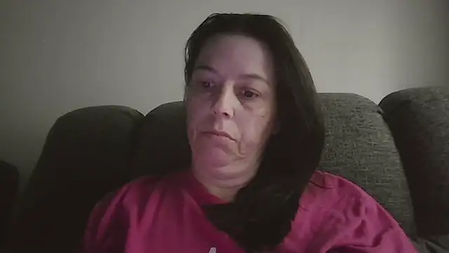 Snapshot of lily1982 chatting on April 25, 3:53 pm lily1982 online show from April 25, 3:53 pm