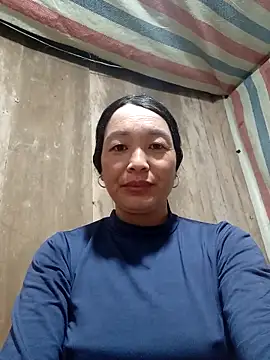 Snapshot of vanlucky2 chatting on April 29, 1:53 am vanlucky2 online show from April 29, 1:53 am