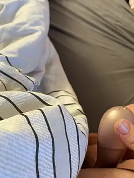 geilejulia18  online show from April 8, 10:48 am