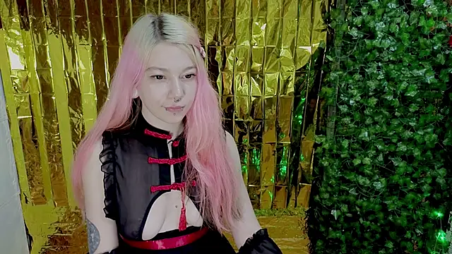 Sansarella online show from March 12, 8:10 pm