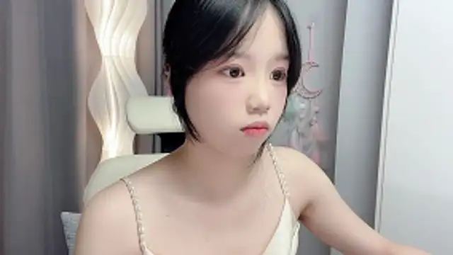Snapshot of Xiaoqing00 chatting on June 3, 5:21 am Xiaoqing00 online show from June 3, 5:21 am