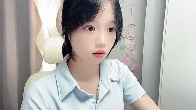 Snapshot of Xiaoqing00 chatting on June 7, 12:09 pm Xiaoqing00 online show from June 7, 12:09 pm