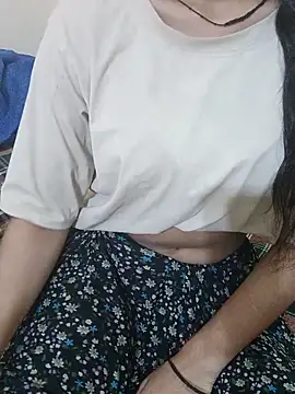 Snapshot of Baby-Doll_ chatting on May 21, 4:30 am Baby-Doll online show from May 21, 4:30 am