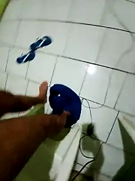 prazerarmando online show from April 14, 1:55 am