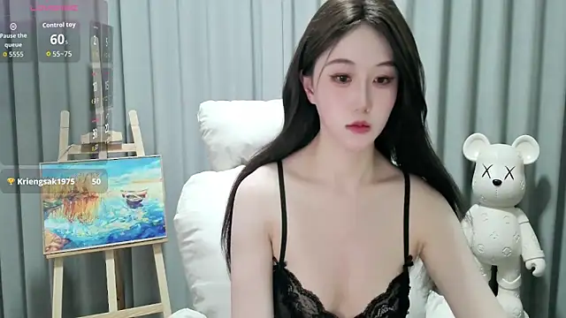 Snapshot of LUNYI-CC chatting on May 16, 10:36 am LUNYI-CC online show from May 16, 10:36 am