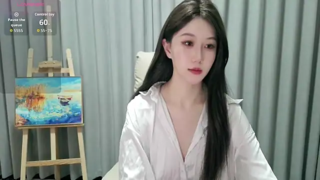 Snapshot of LUNYI-CC chatting on June 3, 2:19 pm LUNYI-CC online show from June 3, 2:19 pm