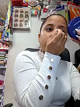 Snapshot of Michell_Monrrone chatting on April 15, 9:15 pm Michell Monrrone online show from April 15, 9:15 pm