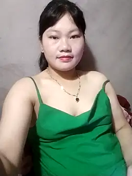 Snapshot of giahan1 chatting on May 11, 12:05 am giahan1 online show from May 11, 12:05 am