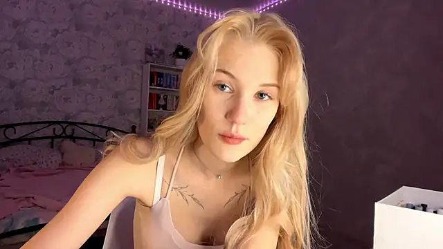 Snapshot of Ketris_Drewerses chatting on April 11, 4:11 pm Ketris Drewerses online show from April 11, 4:11 pm
