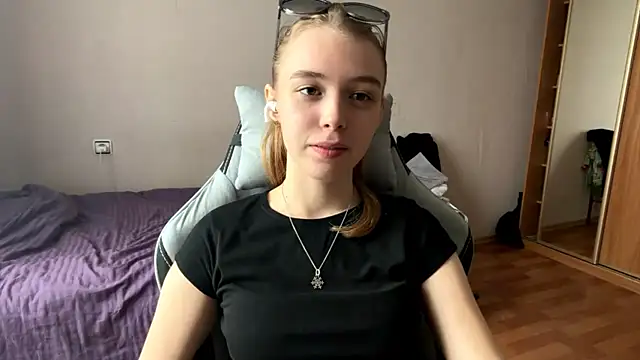 HebrewRiding online show from June 20, 7:33 am