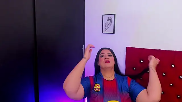 Snapshot of Katty_West chatting on May 12, 7:55 pm Katty West online show from May 12, 7:55 pm