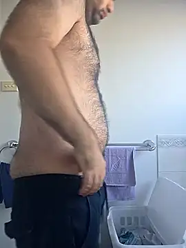 Snapshot of Hhecumnoe chatting on July 9, 3:21 am Hhecumnoe online show from July 9, 3:21 am