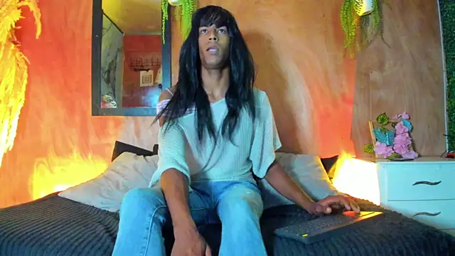 Lexyy lux online show from April 17, 1:14 pm