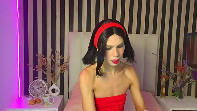 Snapshot of Nano_Kawaii chatting on June 13, 12:36 pm Nano Kawaii online show from June 13, 12:36 pm
