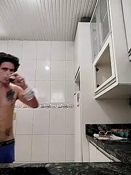 Bruno13travieso online show from May 6, 3:17 pm