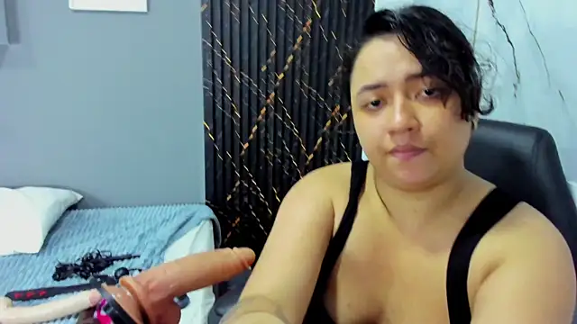 Snapshot of Cassle_ibarra_x chatting on May 28, 7:22 pm Cassle ibarra x online show from May 28, 7:22 pm