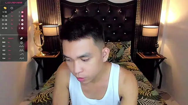 AsianRoman Grey online show from June 6, 4:33 pm