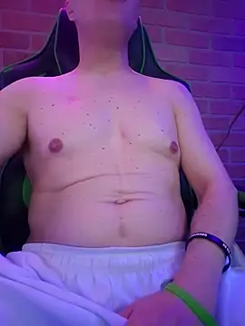 Snapshot of chronic_vibez chatting on May 31, 1:07 pm chronic vibez online show from May 31, 1:07 pm