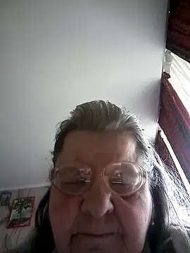 Snapshot of MartaMia68 chatting on April 24, 5:54 am MartaMia68 online show from April 24, 5:54 am