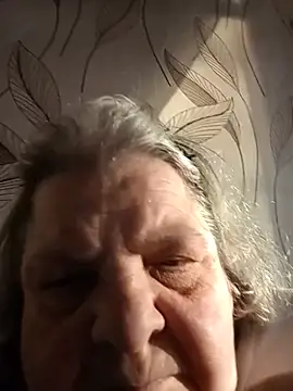 Snapshot of MartaMia68 chatting on May 20, 4:35 pm MartaMia68 online show from May 20, 4:35 pm