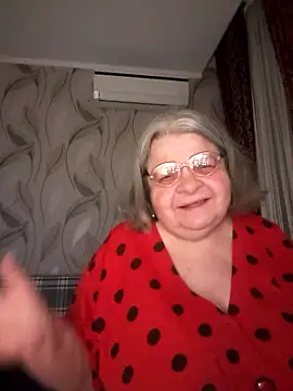Snapshot of MartaMia68 chatting on May 24, 7:08 pm MartaMia68 online show from May 24, 7:08 pm