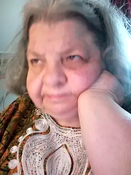 Snapshot of MartaMia68 chatting on June 12, 4:28 pm MartaMia68 online show from June 12, 4:28 pm