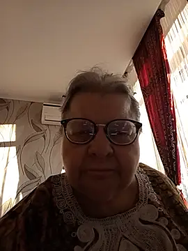 Snapshot of MartaMia68 chatting on June 25, 5:17 pm MartaMia68 online show from June 25, 5:17 pm